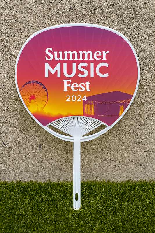What are the Best Events to Distribute Hand Fans